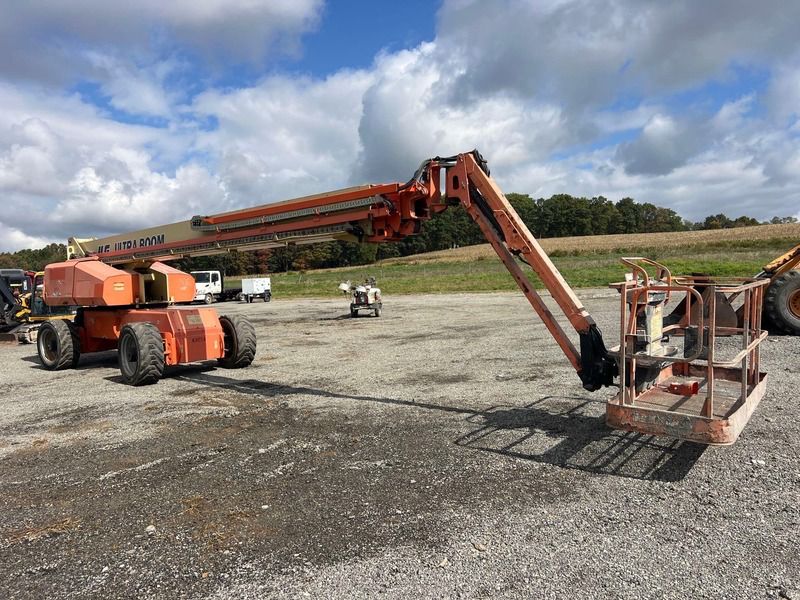 Sold - Articulated Boom Lift - View 2